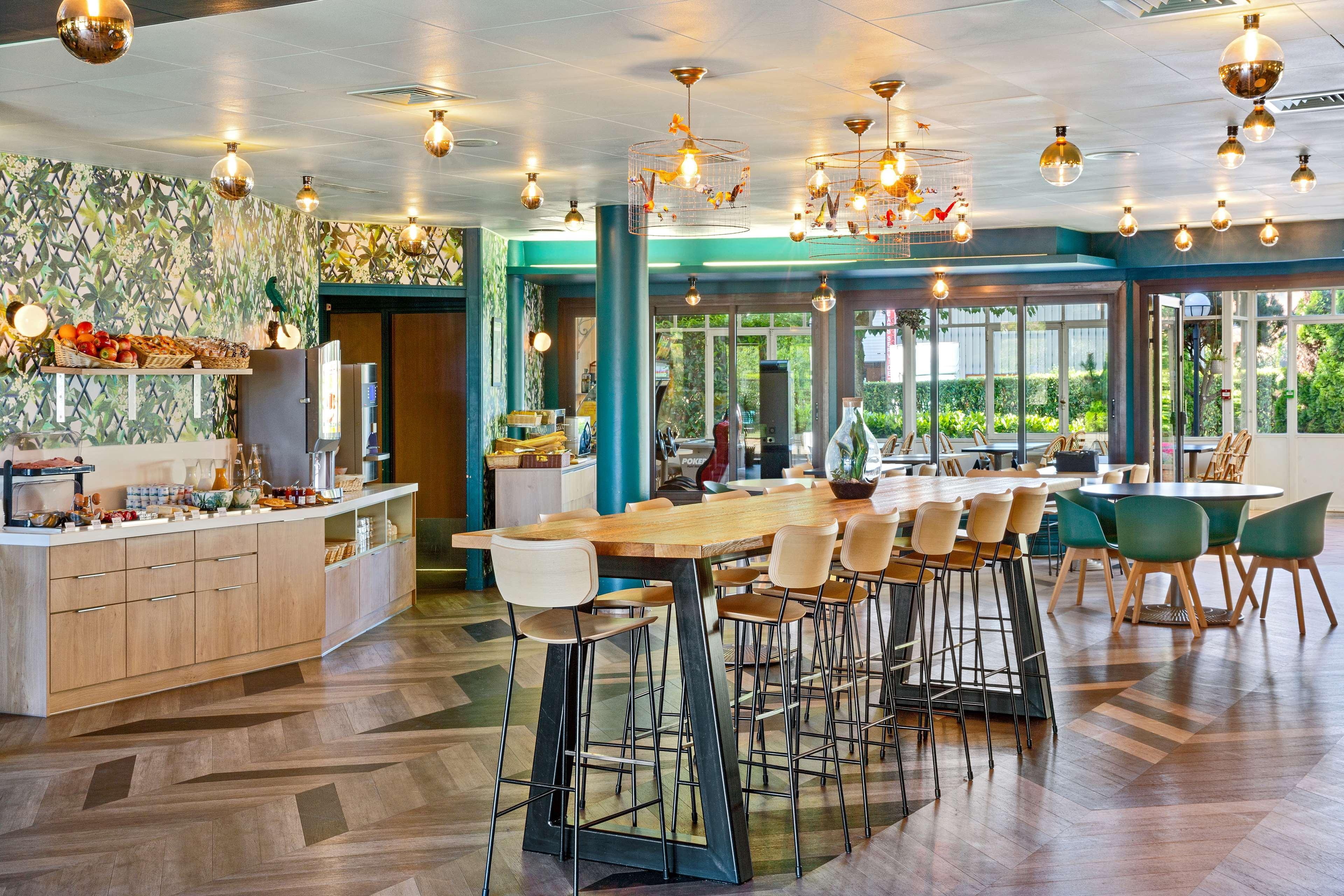 Western Hotel 3*