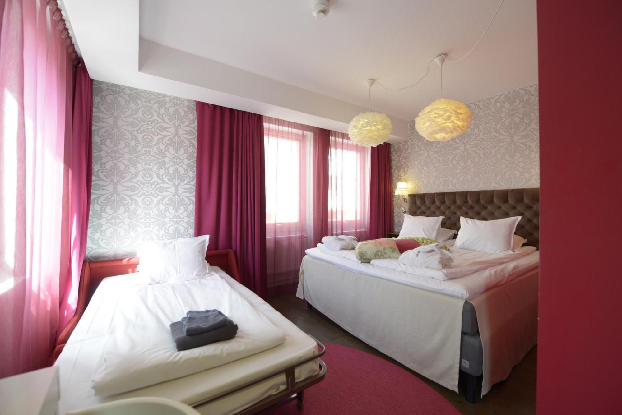 Hotel Western 3*