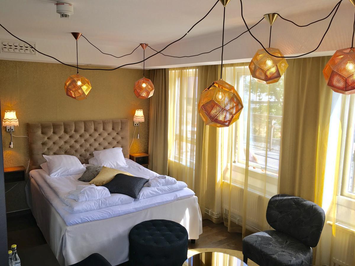 Western Hotel